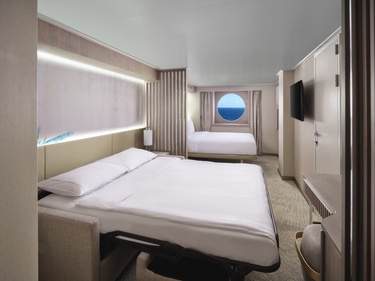 NCL Prima Oceanview O4 ©Christian Santiago.jpg